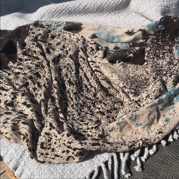 Abstract Circle Scarf *SOLD* - Picture 7 of 8